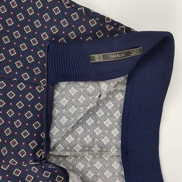 5/$30 ZARA TRAFALUC MINI SKIRT - Picture 3 of 3